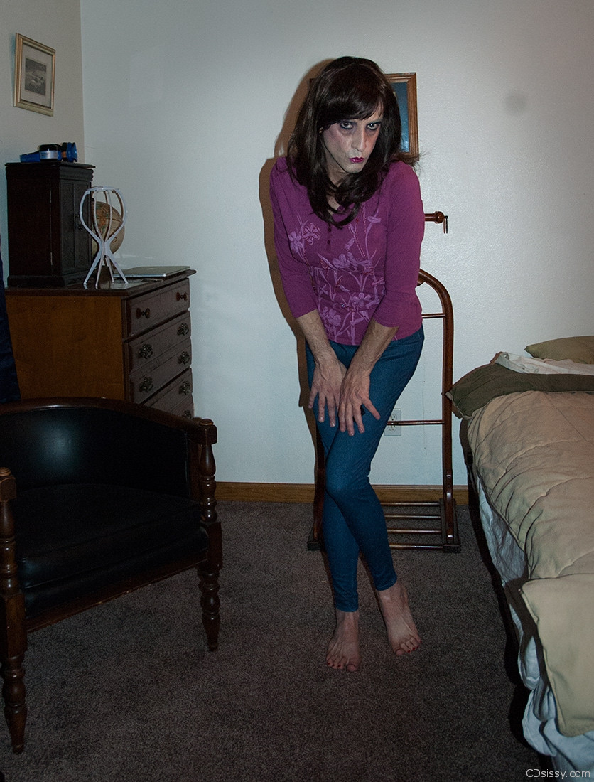 Sissy Heather In Jeans And Sweater